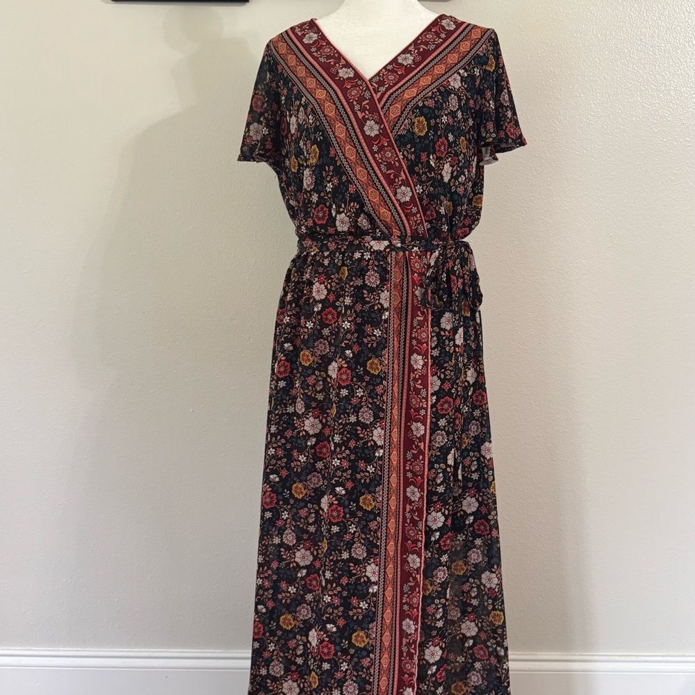 Floral Maxi Dress - Picture 4 of 4